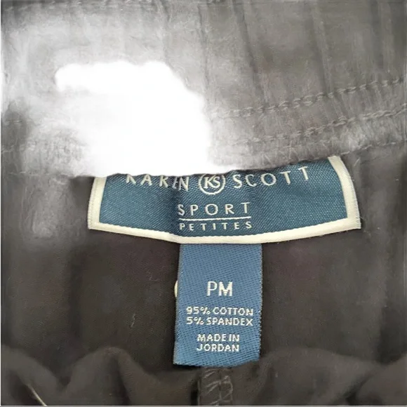 Karen Scott Sports Petites Black Stretch Shorts PM - Picture 2 of 6